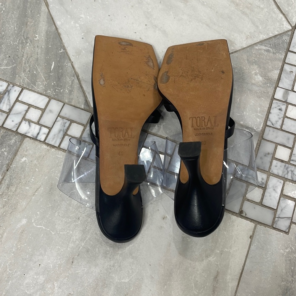 TORAL heels - Picture 4 of 5